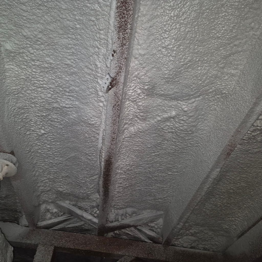 Closed Cell Spray Foam Insulation 2